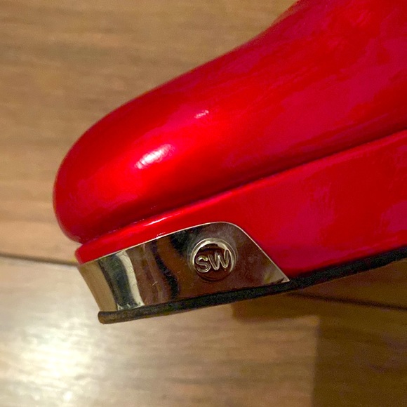 Stuart Weitzman patent leather pumps - excellent condition - Picture 4 of 8